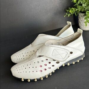 Litfoot Women's LF9010-3
White Leather